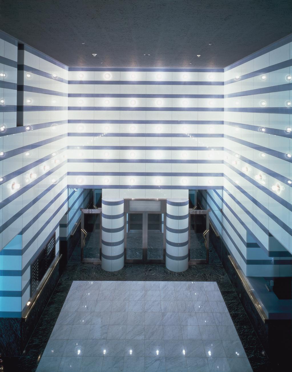 Tsukaba Center Building, photo courtesy of Yasuhiro Ishimoto